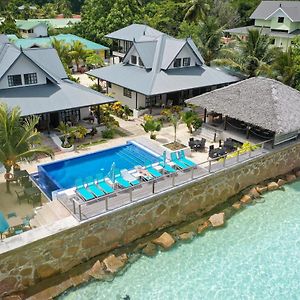 Le Nautique Waterfront Hotel La Digue